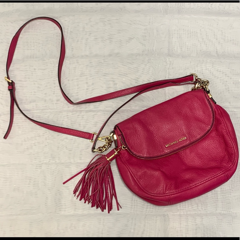 Michael kors crossbody purse